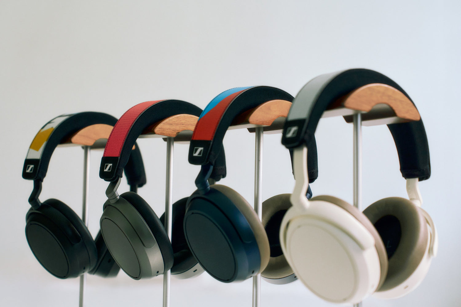 모멘텀 4 와이어리스 + 업사이클 헤드밴드